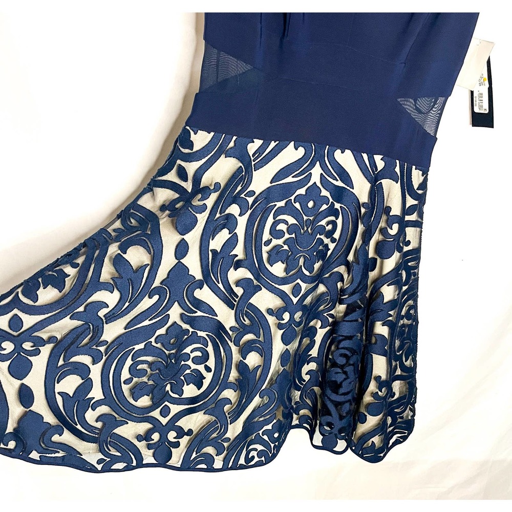 NWT Xscape Short Sleeveless Fit & Flare Illusion-detail dress, Navy, Sz 6 - Picture 4 of 10